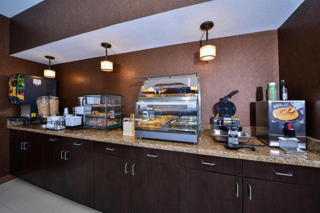 Americas Best Value Inn Cuero Exterior foto